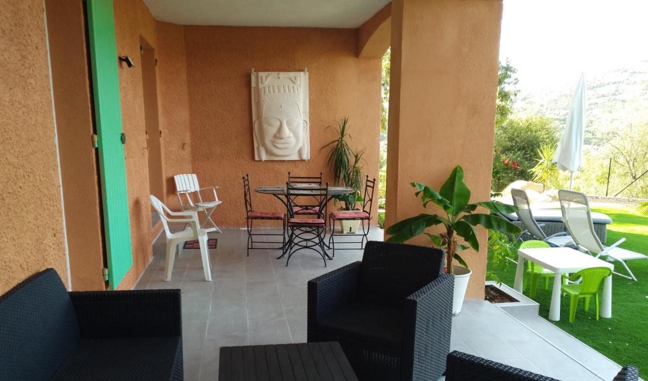 Superbe Bas De Villa 80 M2 Piscine Privee Reservee Aux Vacanciers Avec Vue Magnifique 6 Couchages لا لوند-ليه-مور المظهر الخارجي الصورة